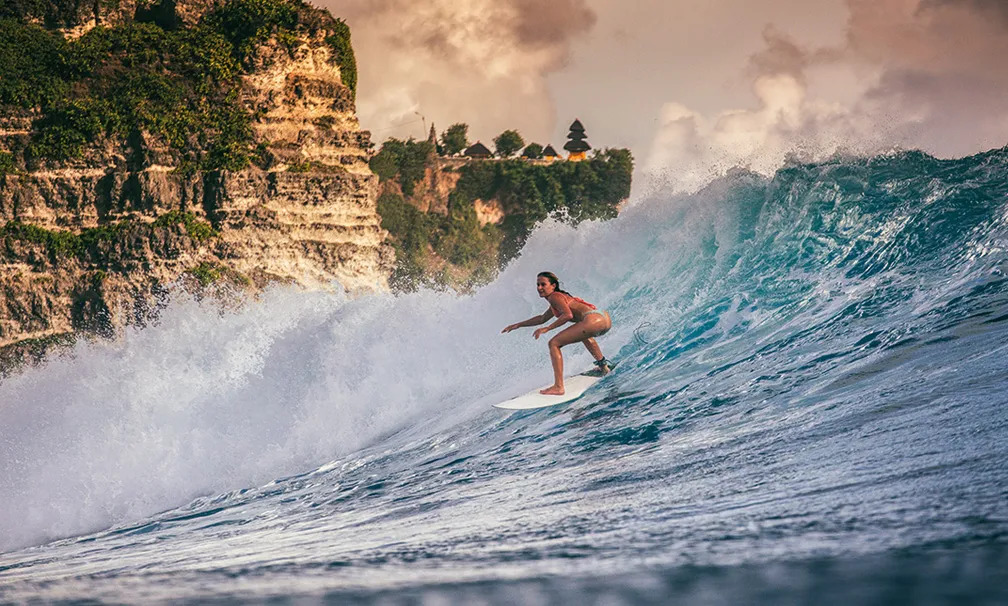 Uluwatu surf beach