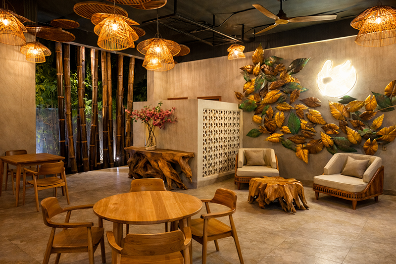 Bella Vida Restaurant Uluwatu – lounge area